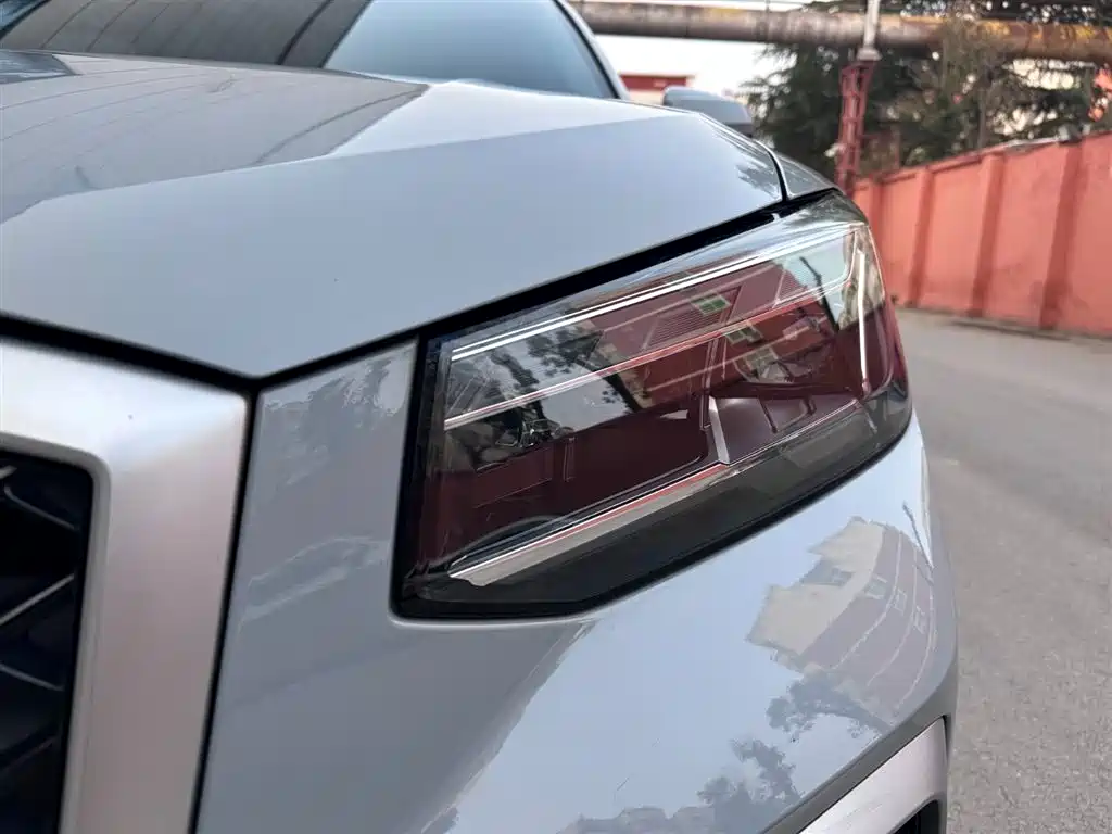 Audi Q2L 2022 35 TFSI Enterprising and Elegant Model купить на сайте DeffCars