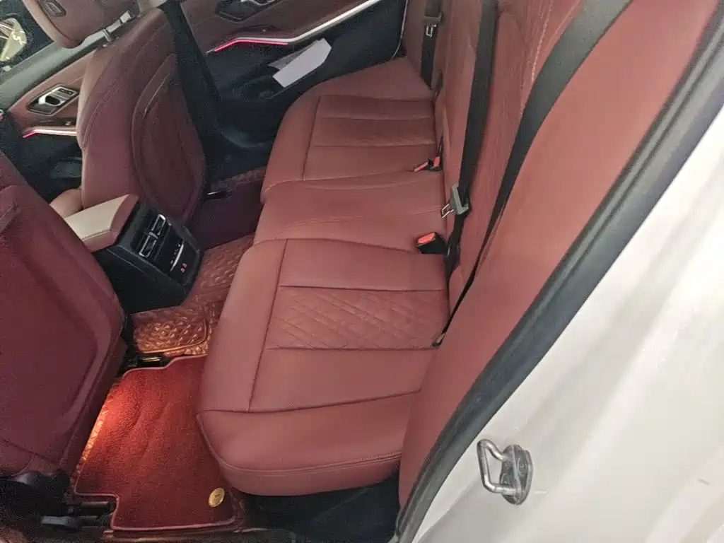 BMW i3 2024 eDrive 35 L купить на сайте DeffCars