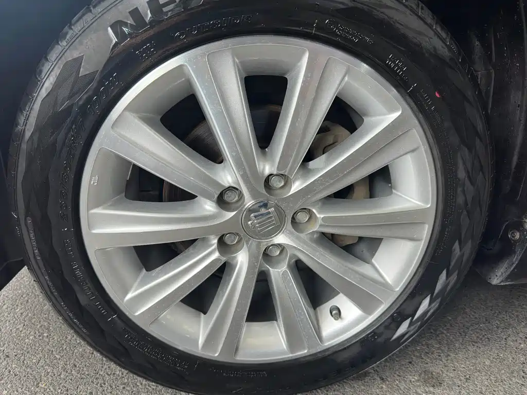 Crown 2011 2.5L Royal leather sunroof special edition купить на сайте DeffCars