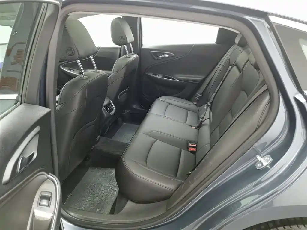 Malibu XL 2022 535T automatic sharp version купить на сайте DeffCars