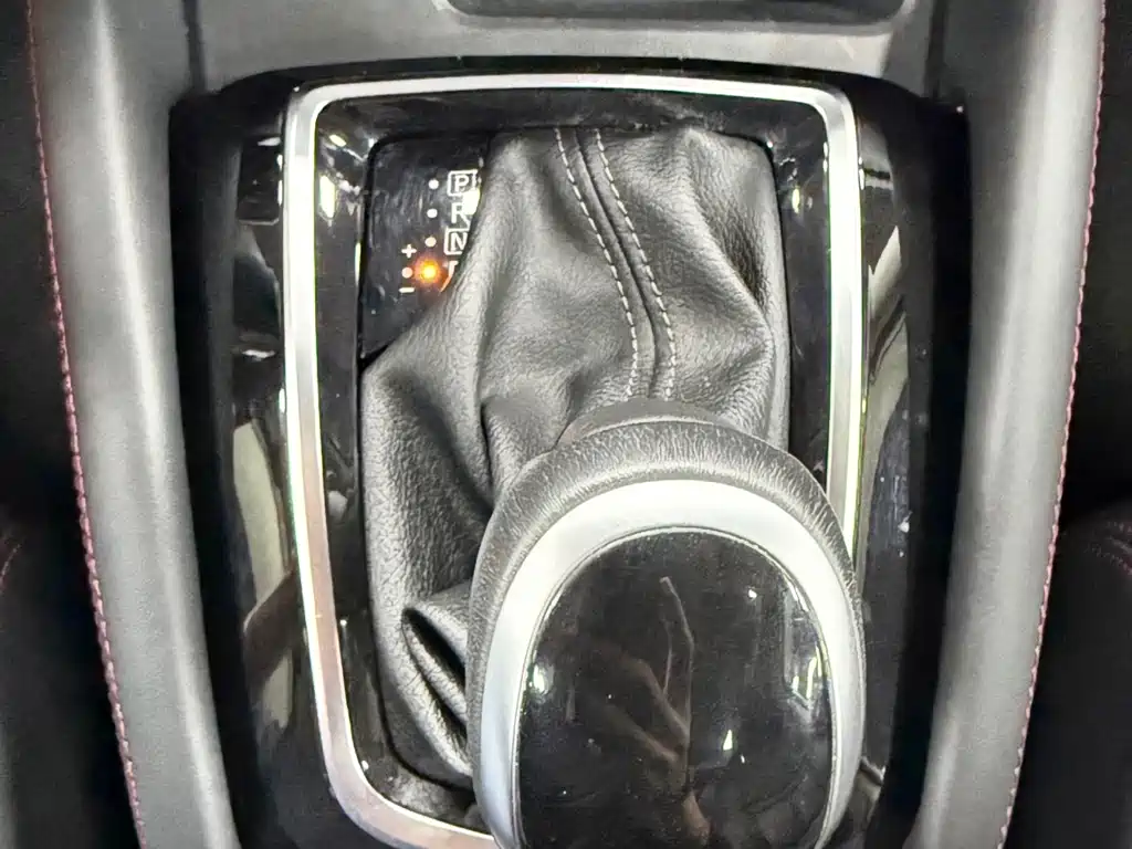 Qashqai 2022 2.0L CVT XV Prem Deluxe Edition купить на сайте DeffCars