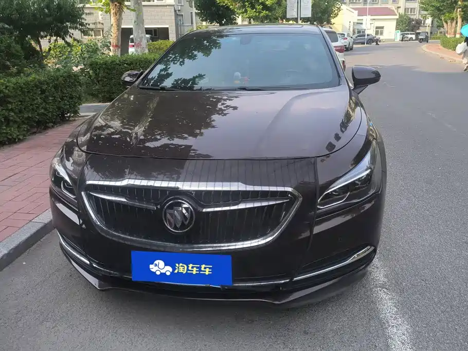 LaCrosse 2018 28T Elite купить на сайте DeffCars