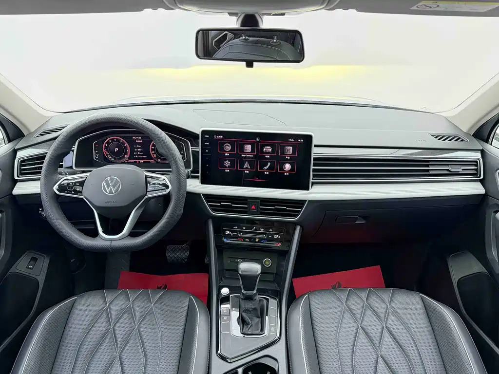 Tiguan L 2022 330TSI automatic two-wheel drive smart version купить на сайте DeffCars