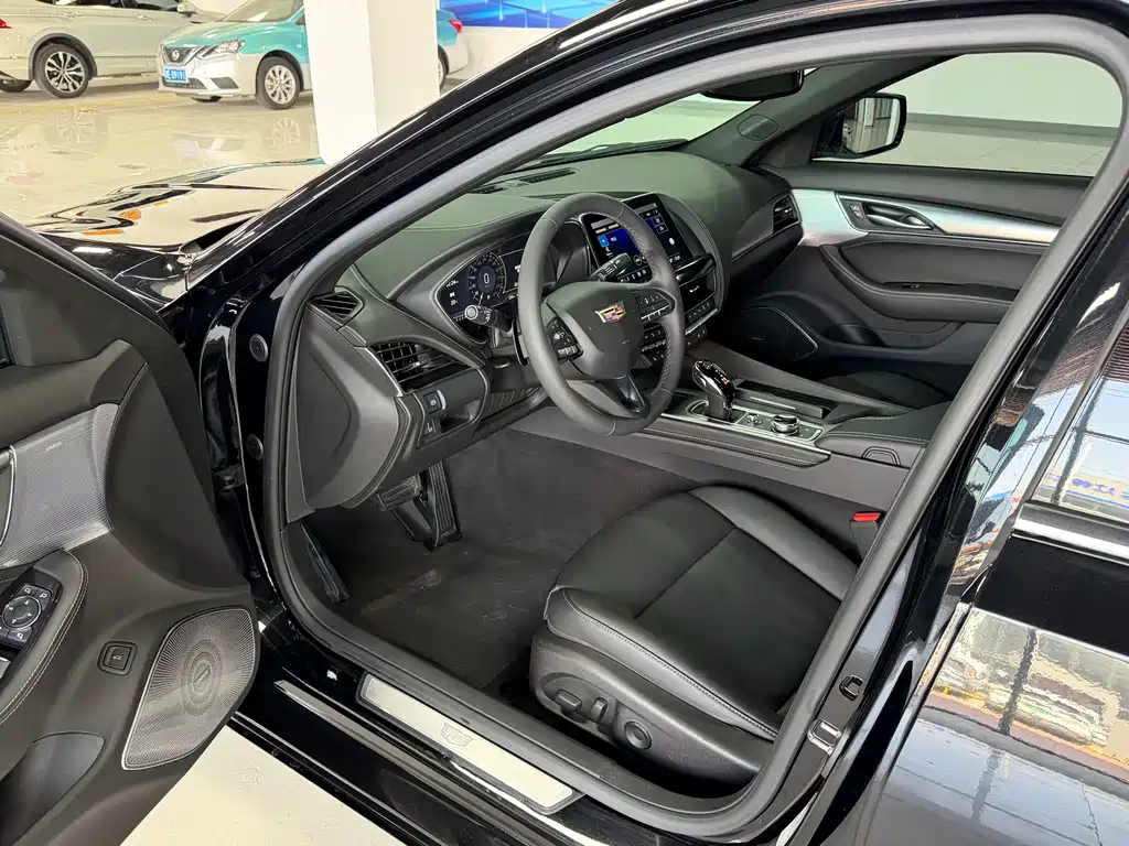 Cadillac CT5 2023 28T luxury model (standard version) купить на сайте DeffCars