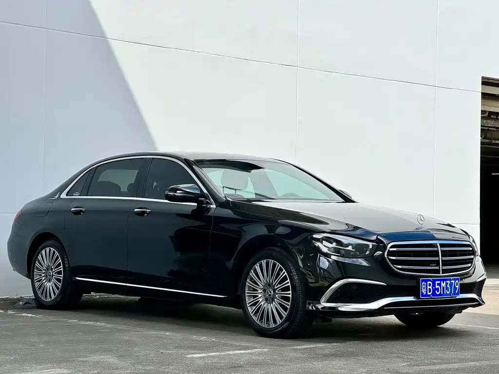 Mercedes-Benz E-Class 2023 E 300 L Fashion купить на сайте DeffCars