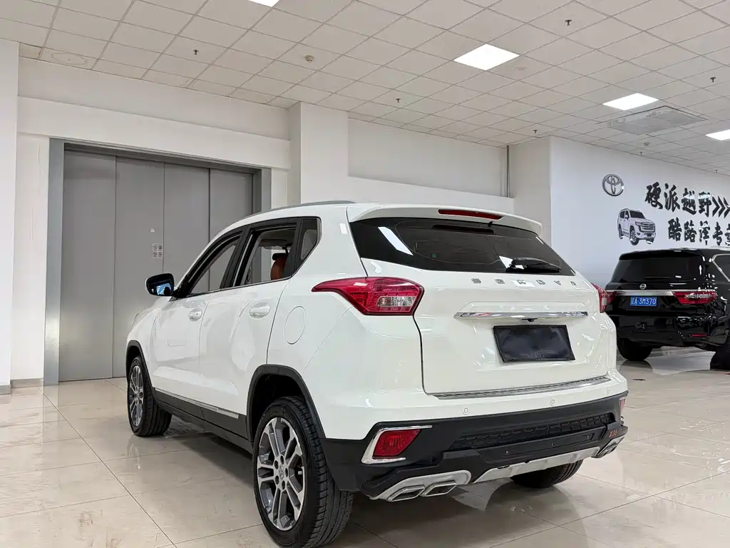 Saab X35 2016 1.5L automatic luxury version купить на сайте DeffCars
