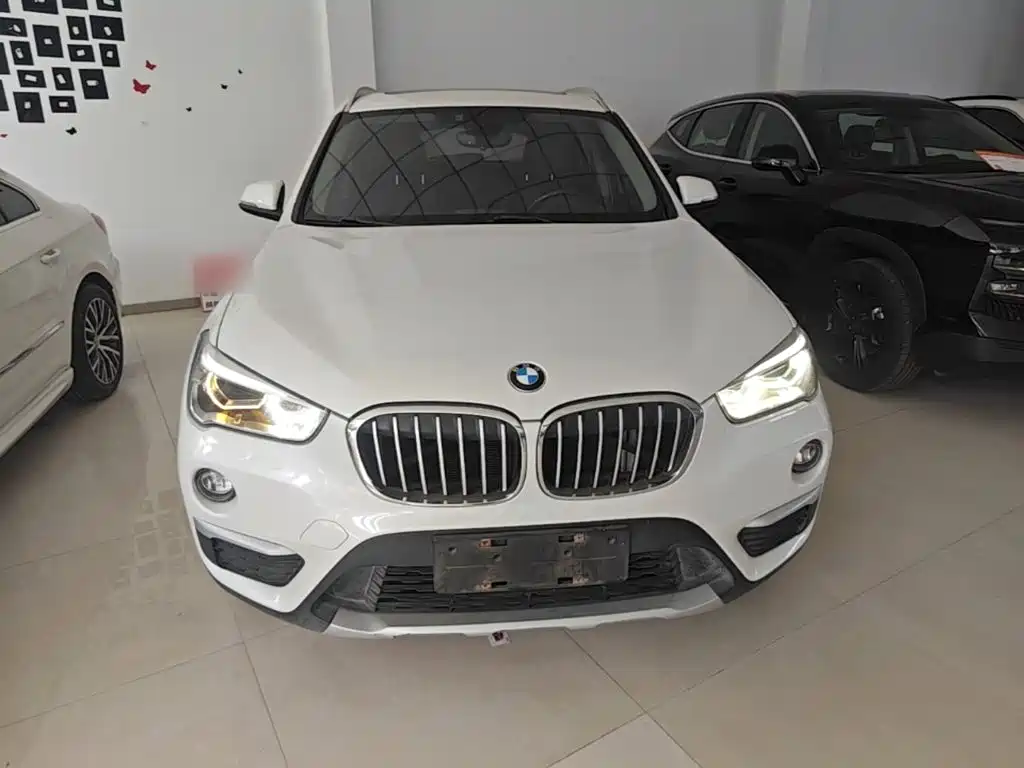 BMW X1 2018 sDrive18Li Exclusive Model купить на сайте DeffCars