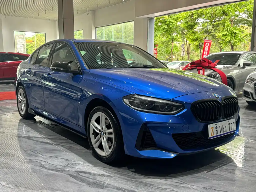 BMW 1 Series 2020 120i M Sports Package купить на сайте DeffCars