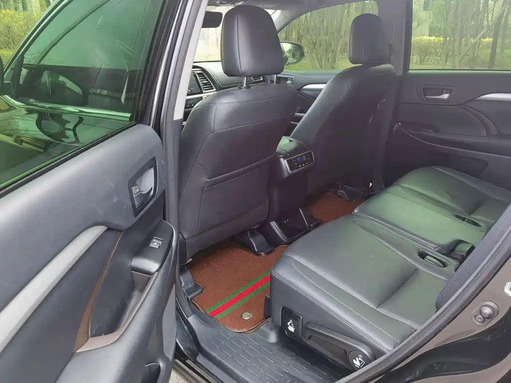 Highlander 2018 2.0T four-wheel drive luxury version, 7 seats, National VI купить на сайте DeffCars
