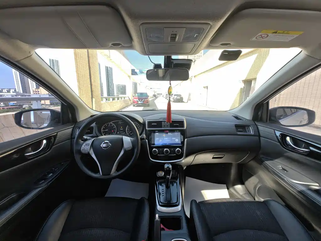 Tiida 2020 1.6L CVT Smart Travel Edition купить на сайте DeffCars