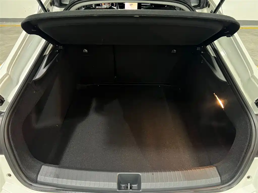 Lingdu 2022 Lingdu L 280TSI DSG spicy version купить на сайте DeffCars