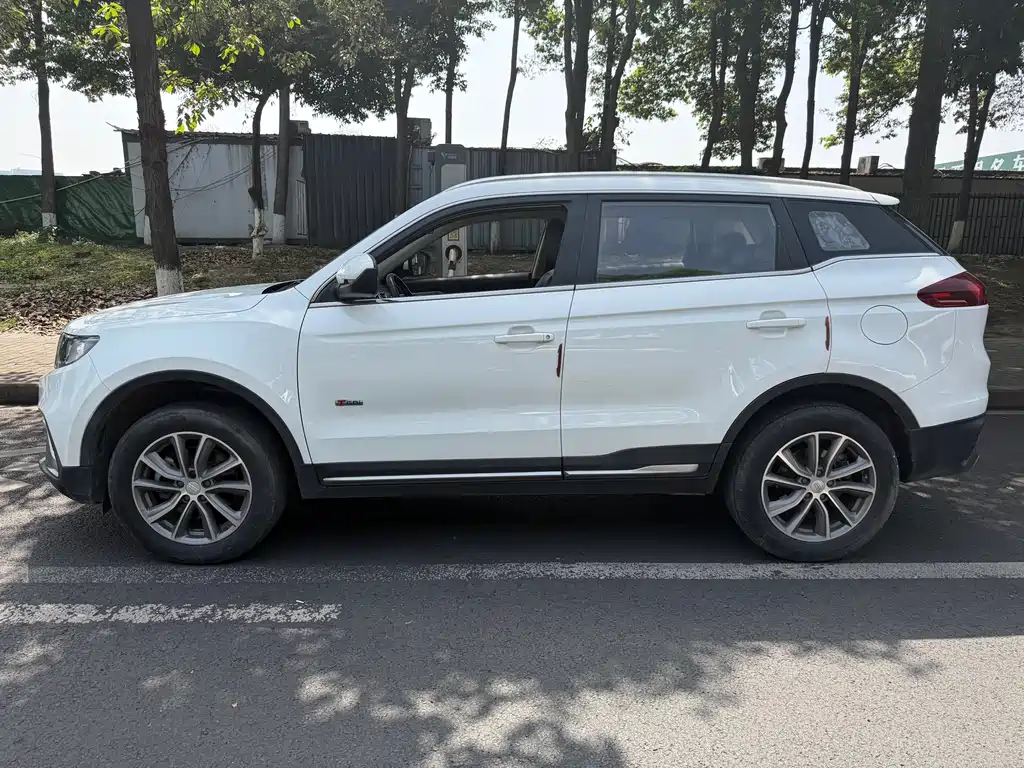 Boyue 2018 1.8TD automatic two-wheel drive intelligent 4G interconnected version купить на сайте DeffCars