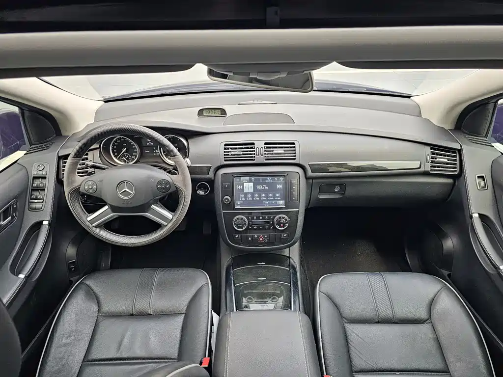 Mercedes-Benz R-Class 2017 R 320 4MATIC Business Edition купить на сайте DeffCars