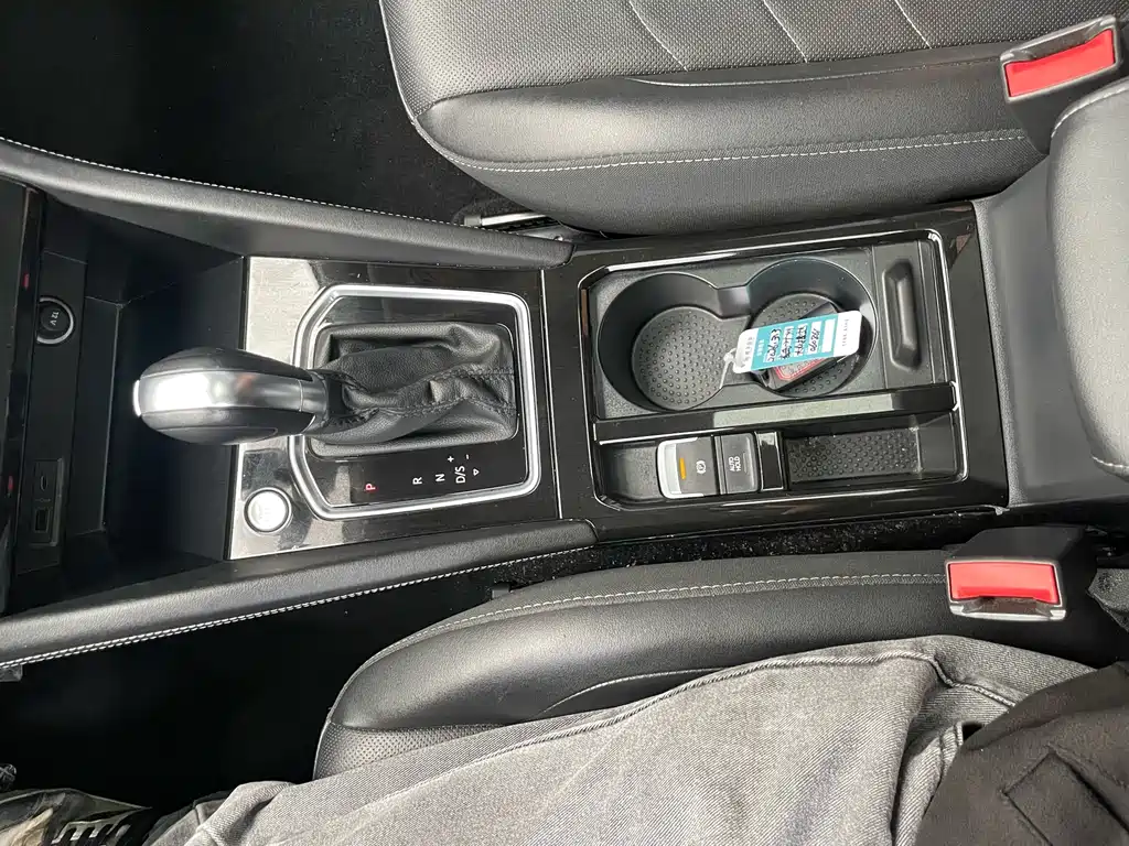 Jetta VS5 2023 280TSI automatic high-gloss enjoyment type купить на сайте DeffCars