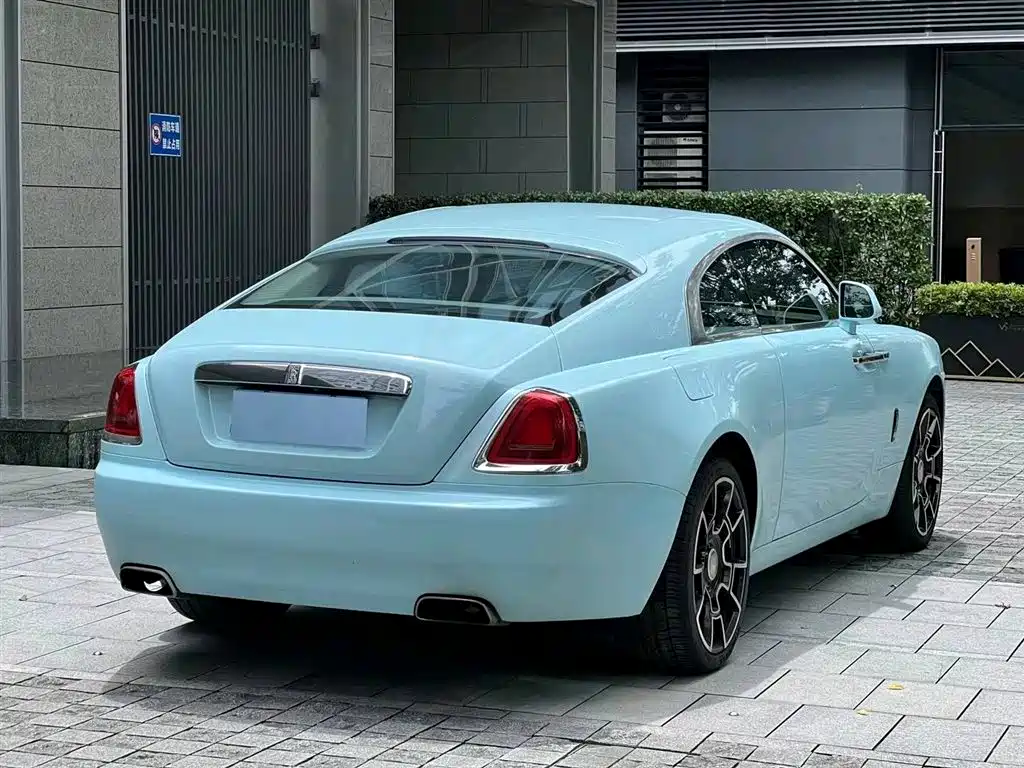 Phantom 2013 6.6T standard model купить на сайте DeffCars