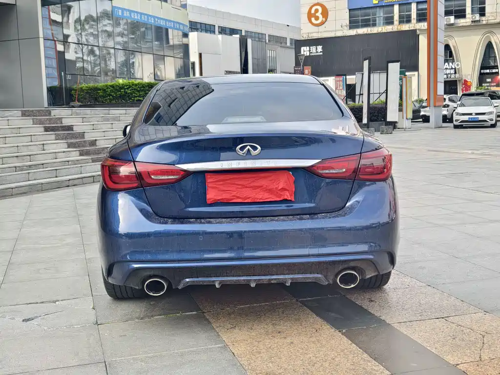 Infiniti Q50L 2022 2.0T Premium Edition купить на сайте DeffCars