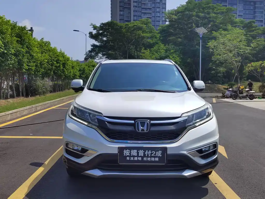 Honda CR-V 2015 2.4L two-wheel drive luxury version купить на сайте DeffCars
