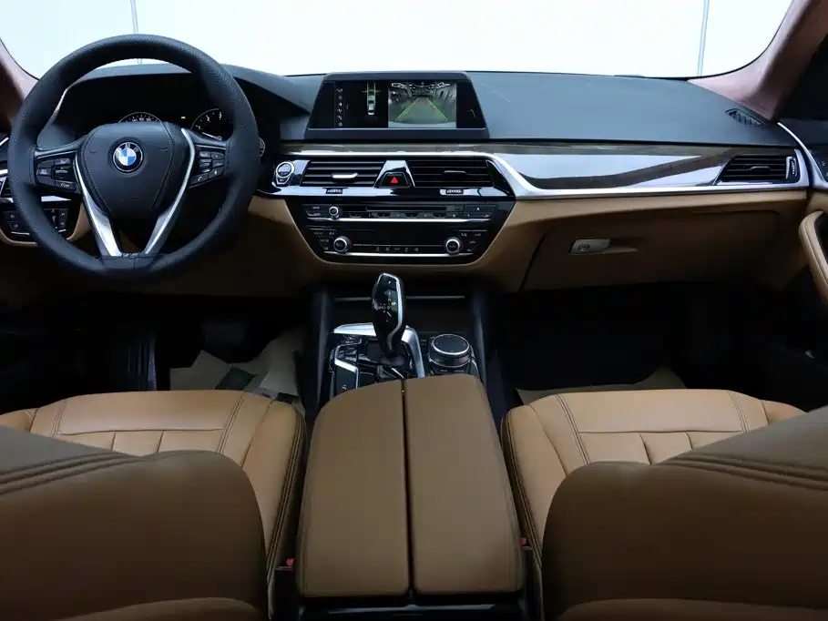BMW 5 Series 2018 528Li Special Edition launched купить на сайте DeffCars