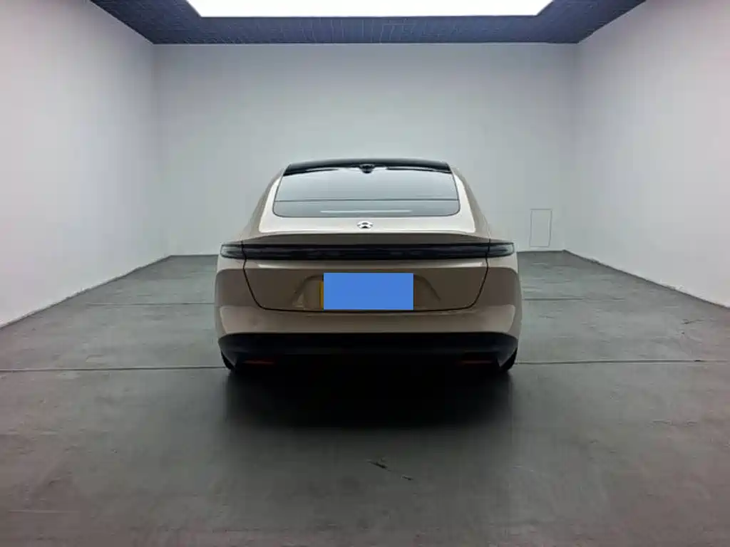 NIO ET5 2022 model 75kWh купить на сайте DeffCars