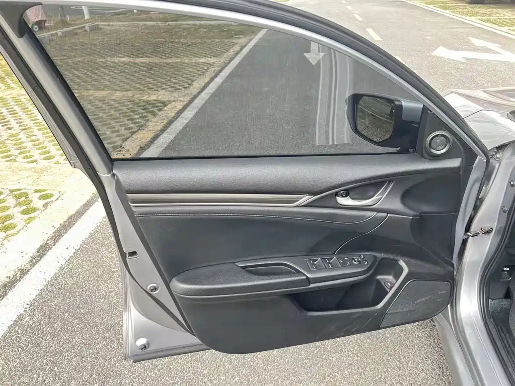 Civic 2019 220TURBO CVT Jinqing Edition National V купить на сайте DeffCars