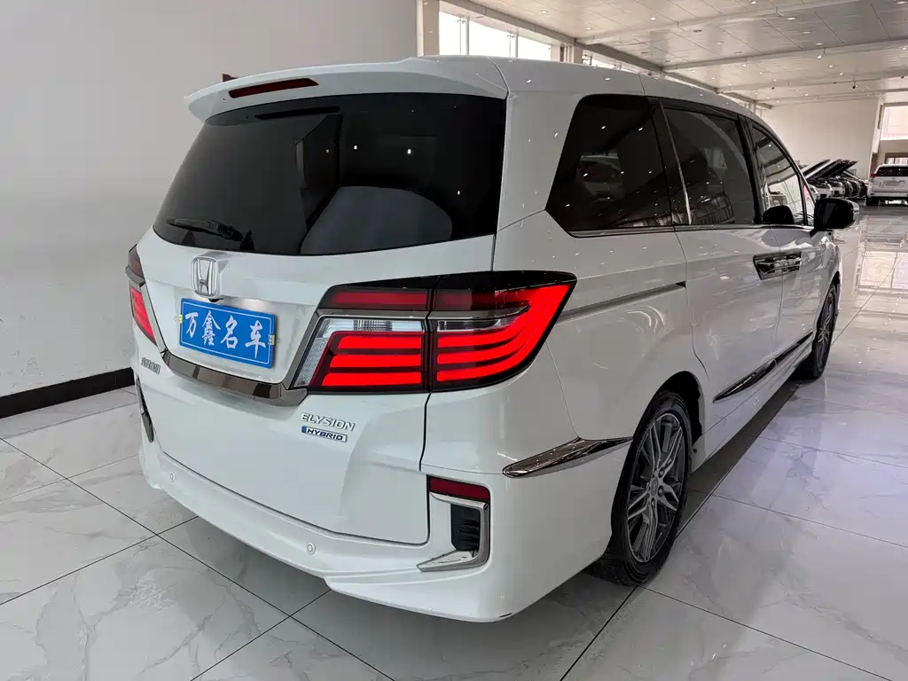 Alison 2019 2.0L Hybrid Deluxe Edition купить на сайте DeffCars