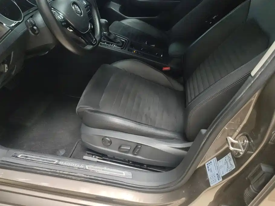 Magotan 2017 330TSI DSG luxury model купить на сайте DeffCars