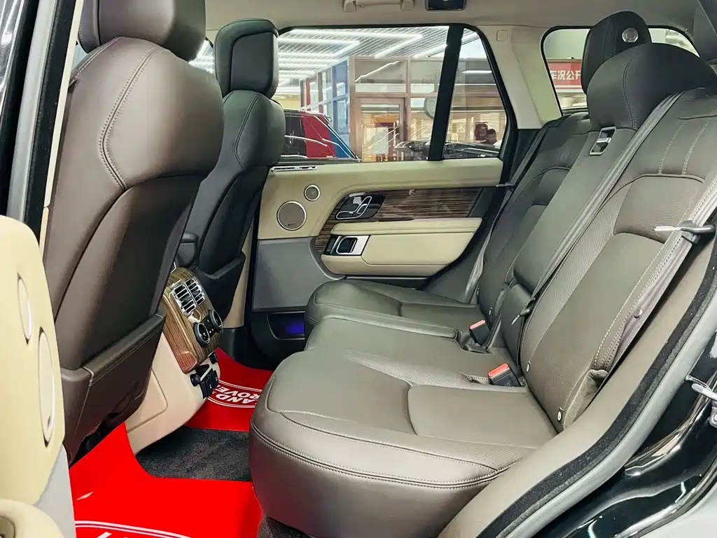 Range Rover 2018 3.0 SC V6 Vogue Edition купить на сайте DeffCars