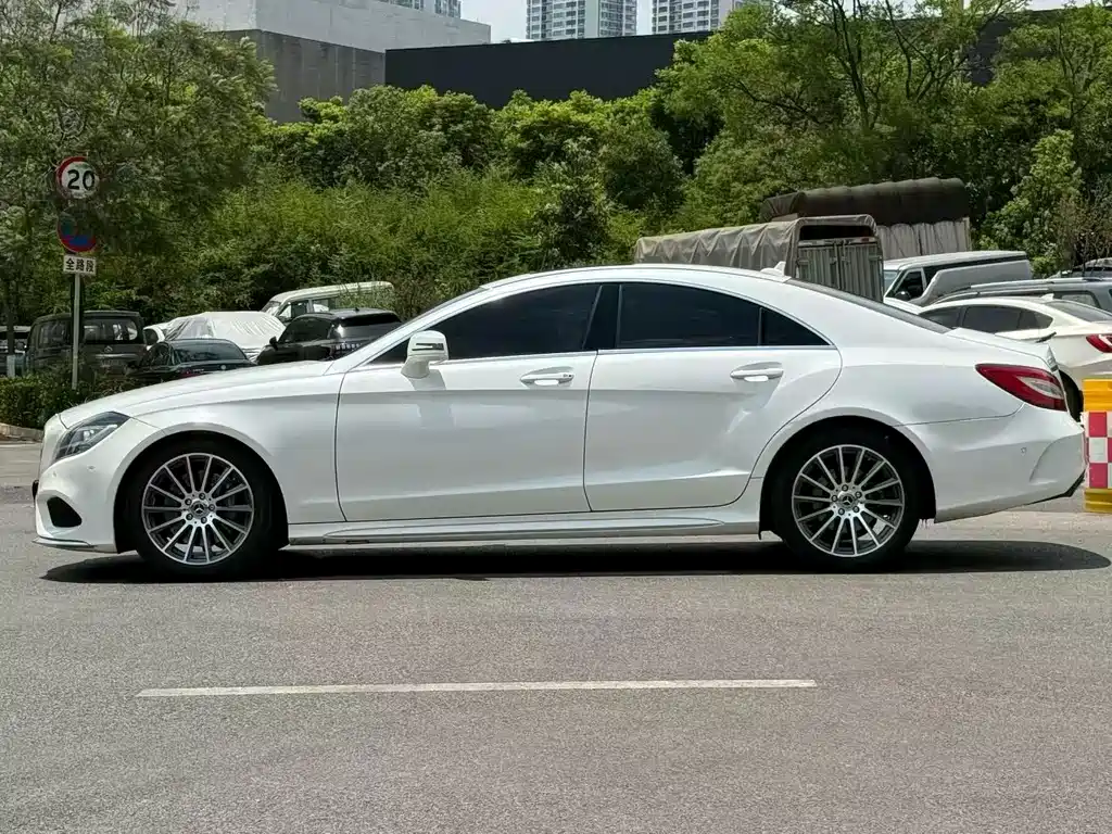 Mercedes-Benz CLS 2015 CLS 320 купить на сайте DeffCars