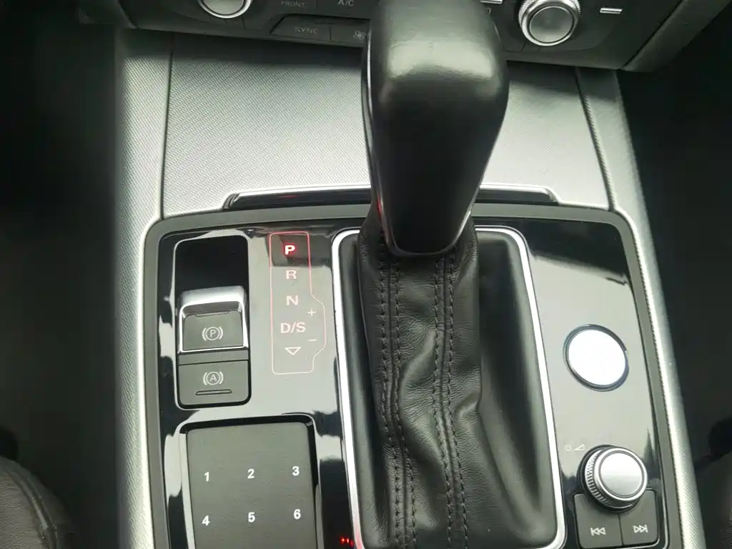Audi A6 imported 2017 Avant 40 TFSI sports model купить на сайте DeffCars