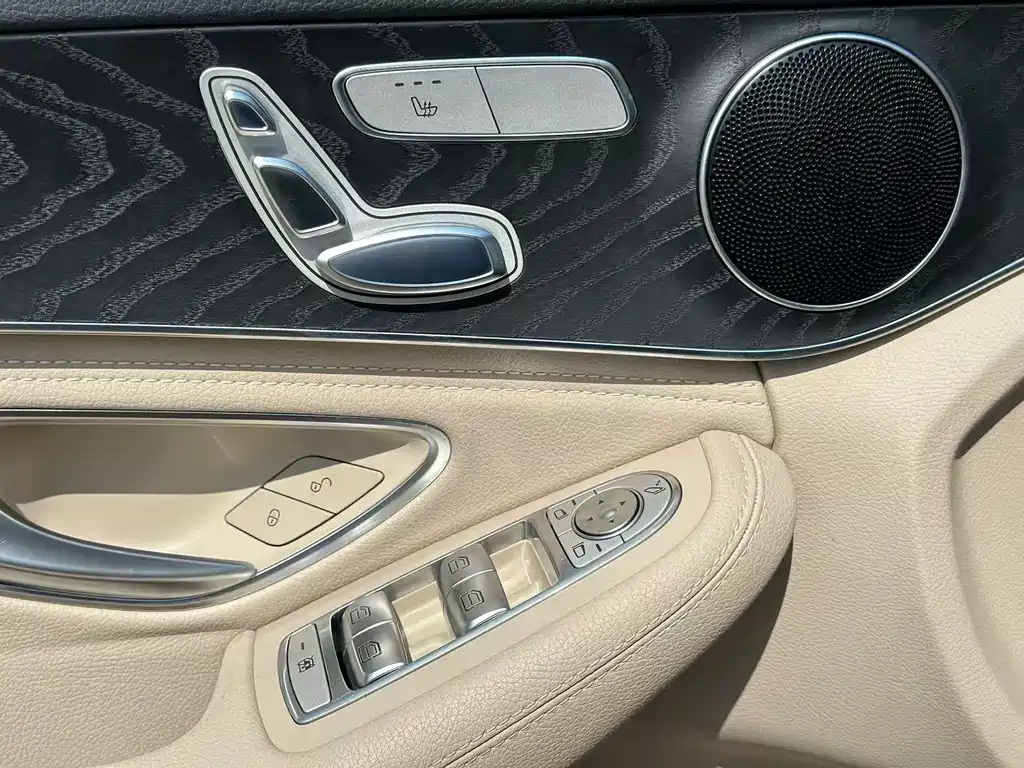 Mercedes-Benz C-Class 2017 C 200 L Sports Edition купить на сайте DeffCars