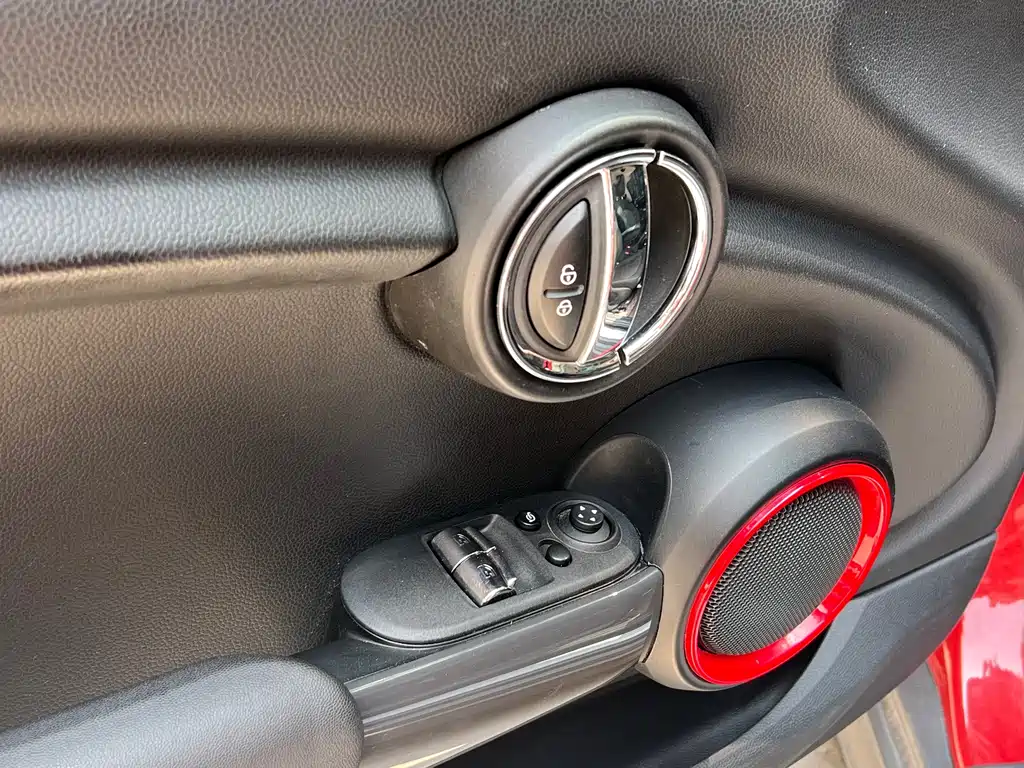 Mini 2018 1.5T one plus купить на сайте DeffCars