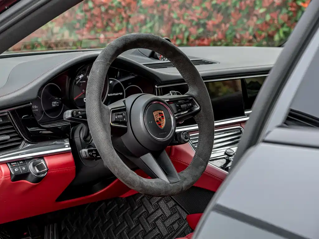Panamera 2023 Panamera Executive Extended Edition 2.9T купить на сайте DeffCars