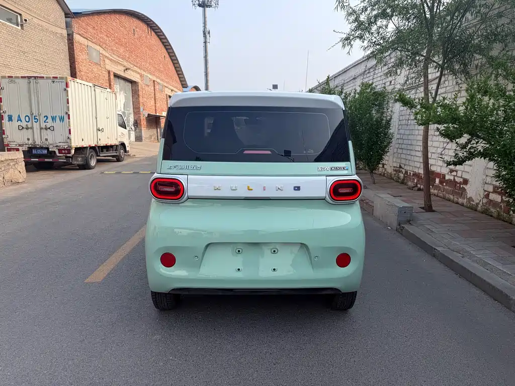 Hongguang MINIEV 2024 third generation 215km youth version купить на сайте DeffCars