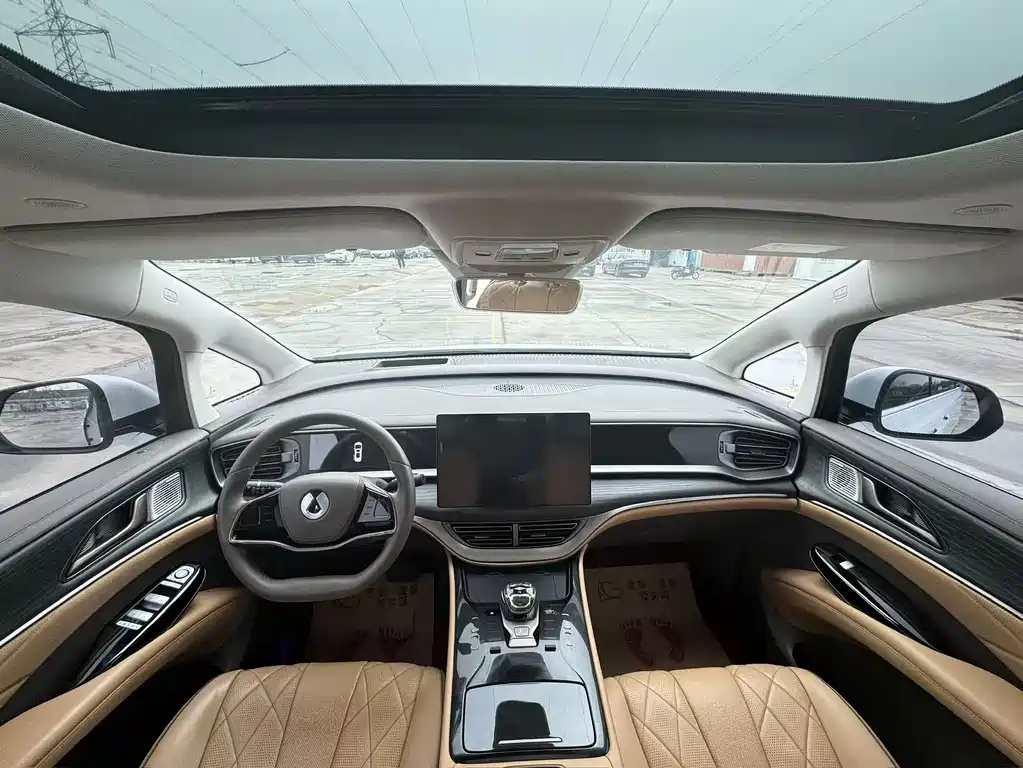 Denza D9 2022 DM-i 970 four-wheel drive premium model купить на сайте DeffCars