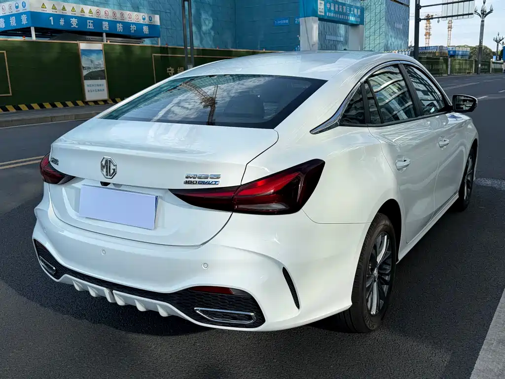 MG5 2026款 180DVVT 全球豪华版 купить на сайте DeffCars