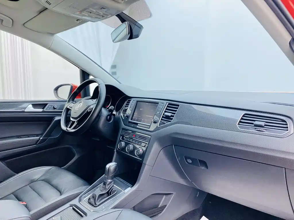 Golf·Jialu 2016 230TSI automatic luxury model купить на сайте DeffCars