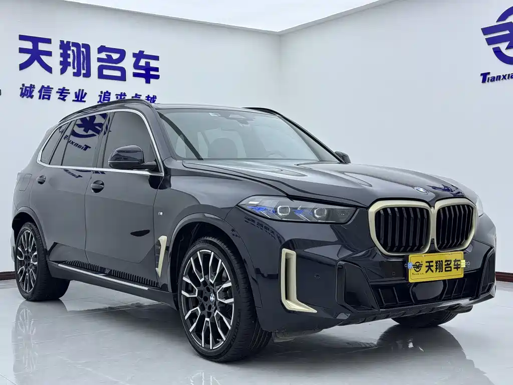 BMW X5 2023 xDrive 40Li M Sports Package купить на сайте DeffCars