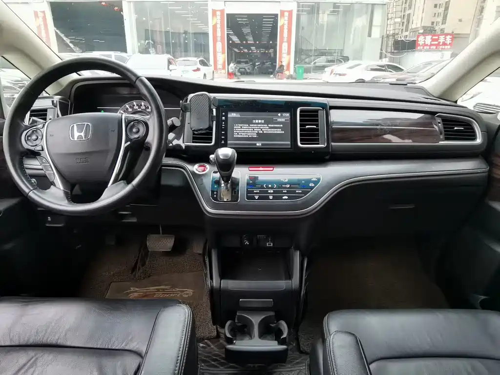 Alison 2016 2.4L Fashion Edition купить на сайте DeffCars