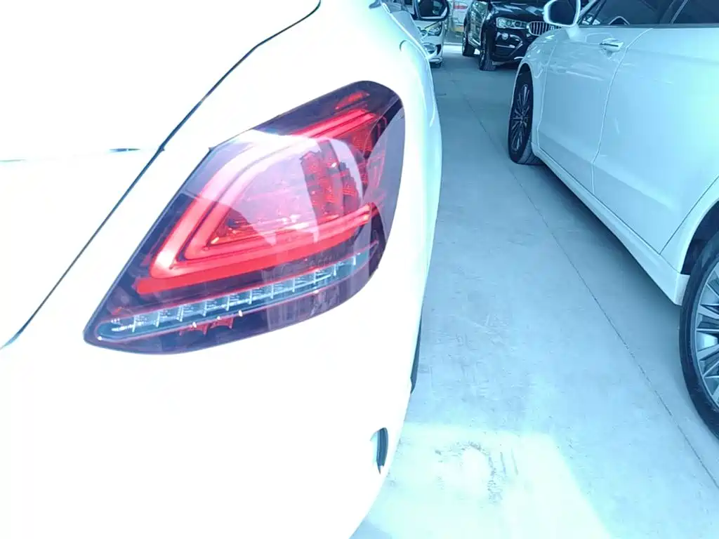Mercedes-Benz C-Class 2021 C 200 L Fashionable Sports Edition купить на сайте DeffCars