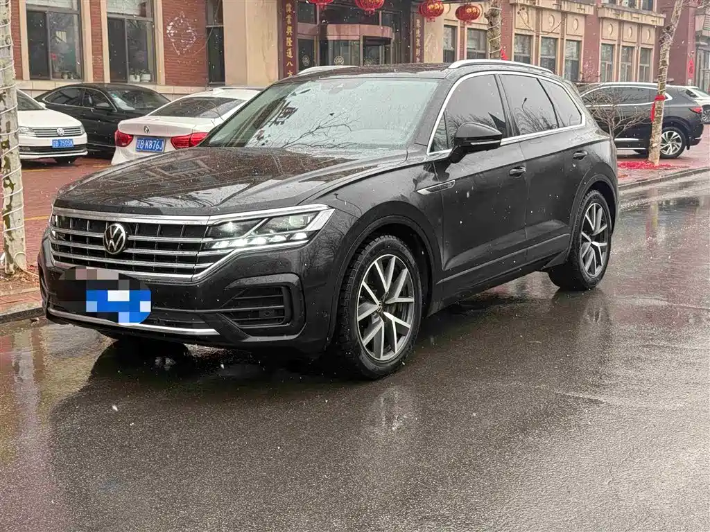 Touareg 2023 3.0TSI Ruixiang Edition Classic Sports Package купить на сайте DeffCars