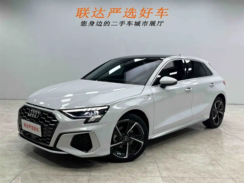 Audi A3 2023 facelift Sportback 35 TFSI stylish and sporty купить на сайте DeffCars