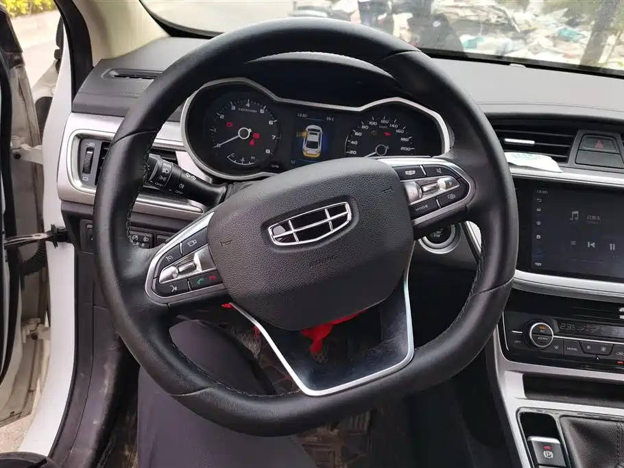 Emgrand GL 2019 1.4T manual elite smart model купить на сайте DeffCars