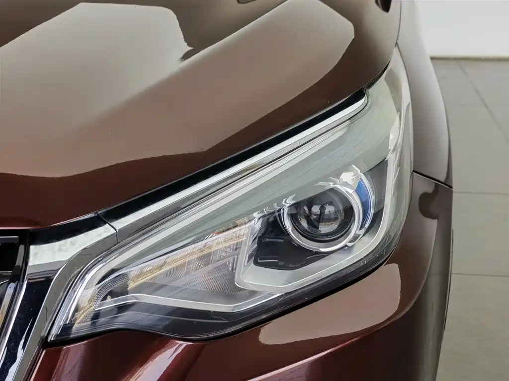 Venucia T70 2018 2.0L CVT Ruixiang Edition купить на сайте DeffCars