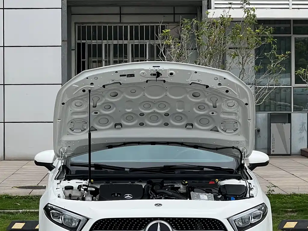 Mercedes-Benz A-Class 2022 A 200 L Sports Sedan Dynamic Type купить на сайте DeffCars