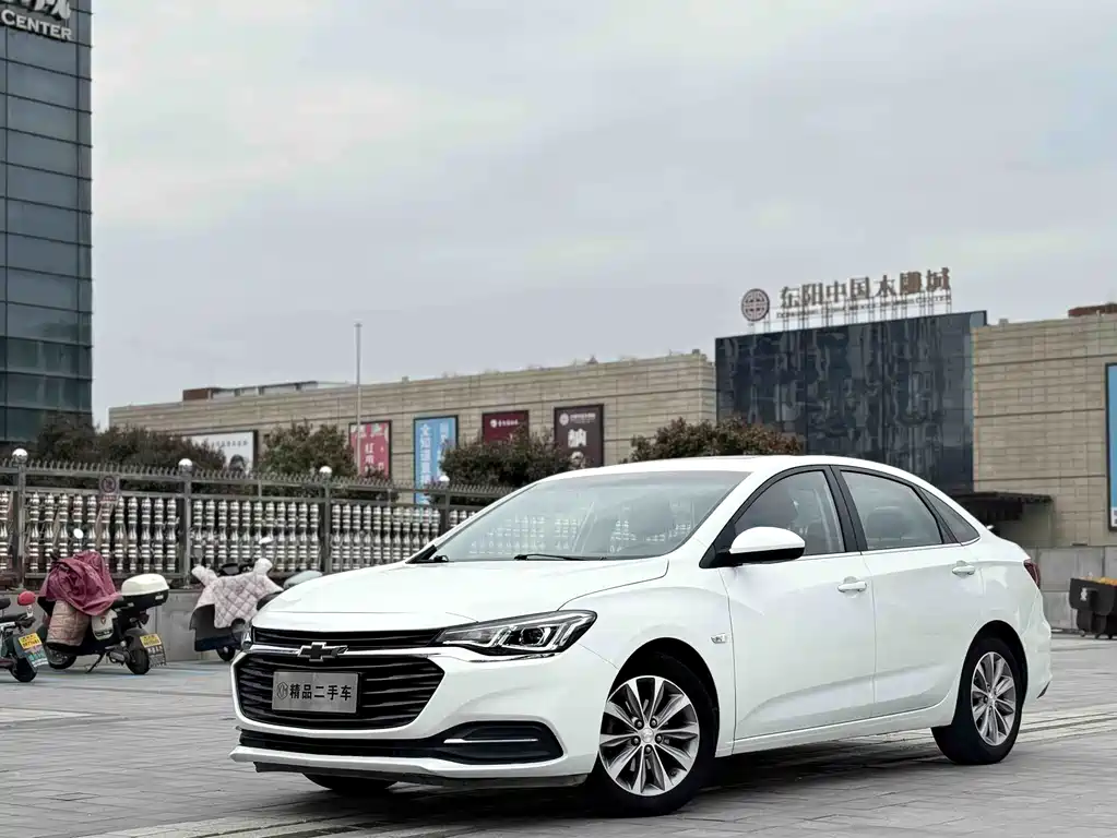 Cruze 2022 320 Automatic Sunroof Edition купить на сайте DeffCars