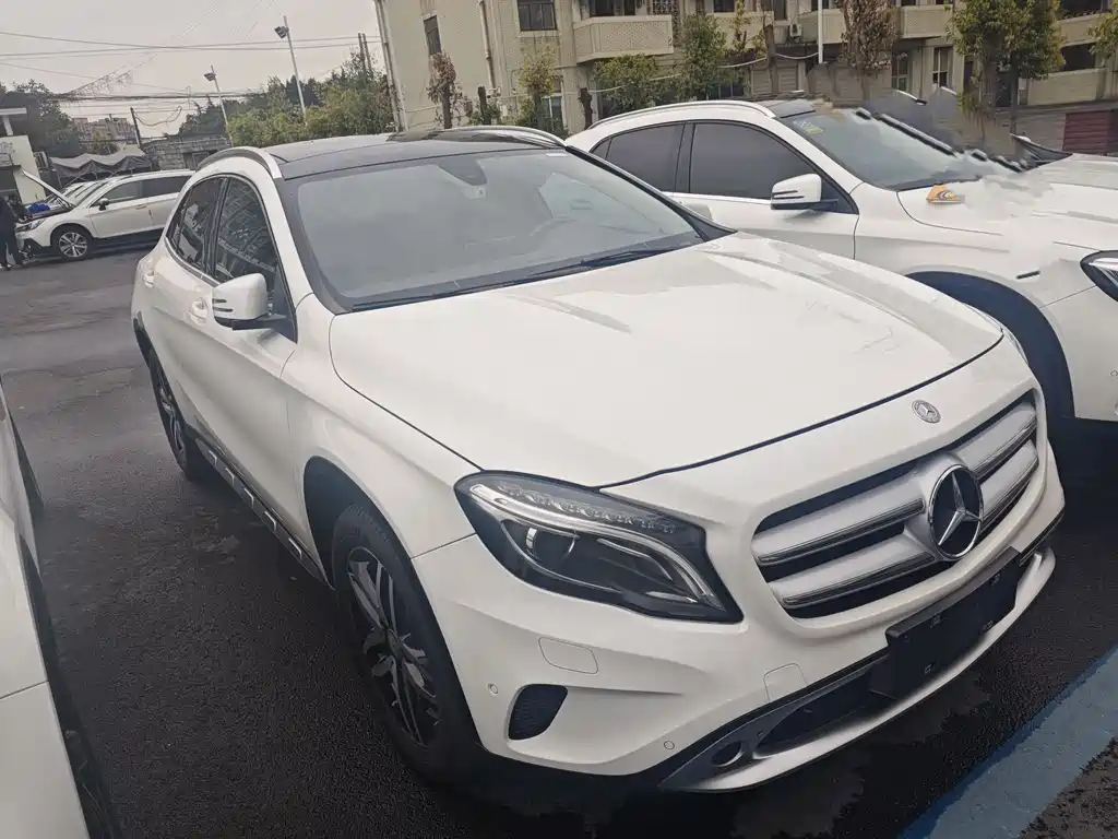 Mercedes-Benz GLA 2016 GLA 200 Dynamic купить на сайте DeffCars