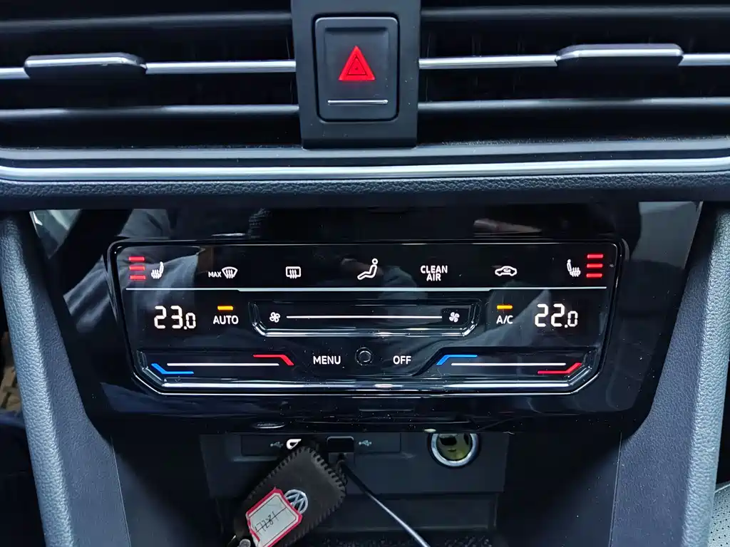 Tiguan L 2023 280TSI automatic two-wheel drive Chaochuang limited edition купить на сайте DeffCars