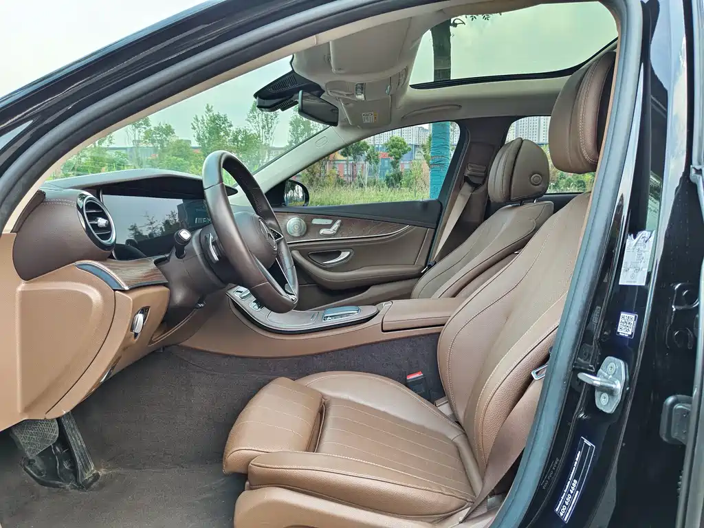 Mercedes-Benz E-Class 2022 E 300 L Luxury Model купить на сайте DeffCars