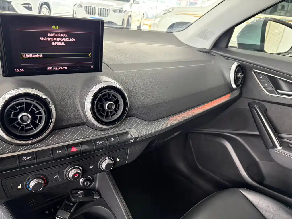 Audi Q2L 2022 35 TFSI aggressive and dynamic model купить на сайте DeffCars