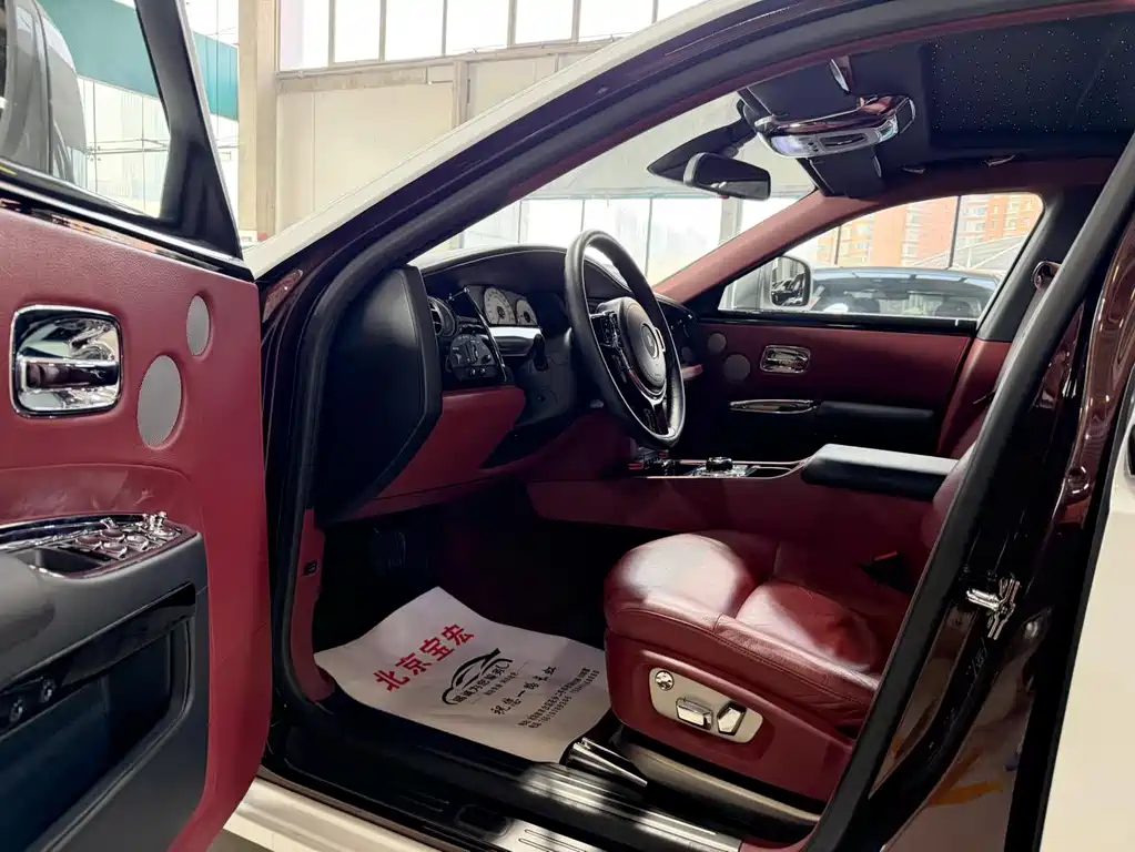 Ghost 2010 6.6T Standard Edition купить на сайте DeffCars